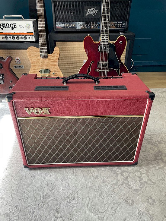 Vox AC15C1 Limited edition red