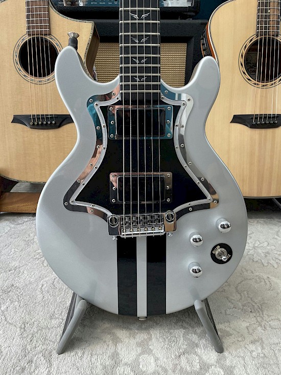 Lâg RR1500 - Custom Pickguard
