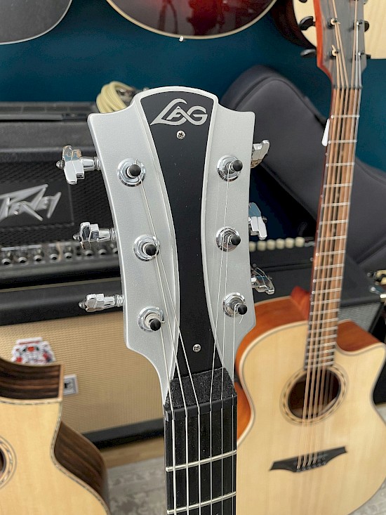 Lâg RR1500 - Custom Pickguard