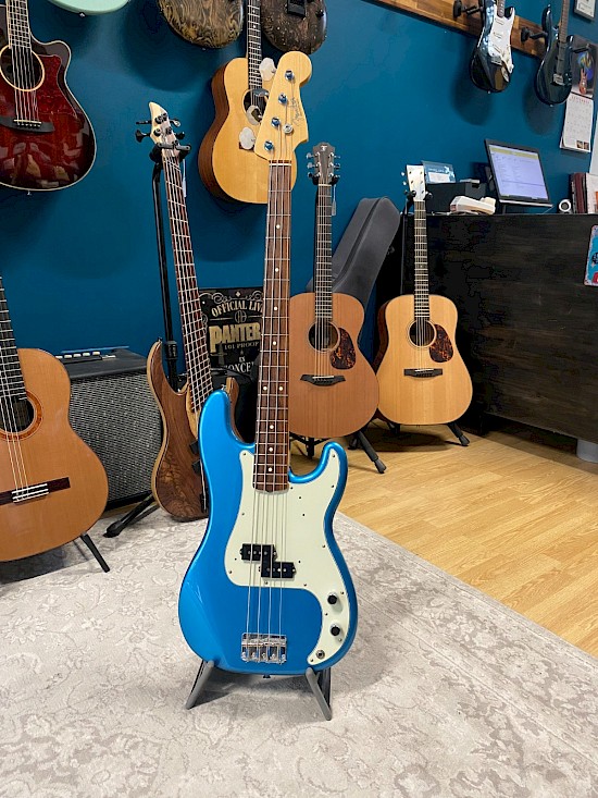 Fender Precision bass "Japan"