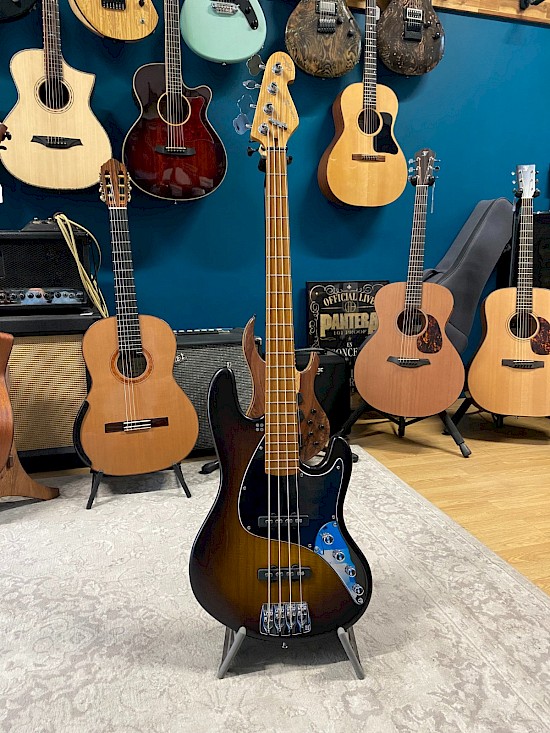 Basse Sandberg California TT4SL